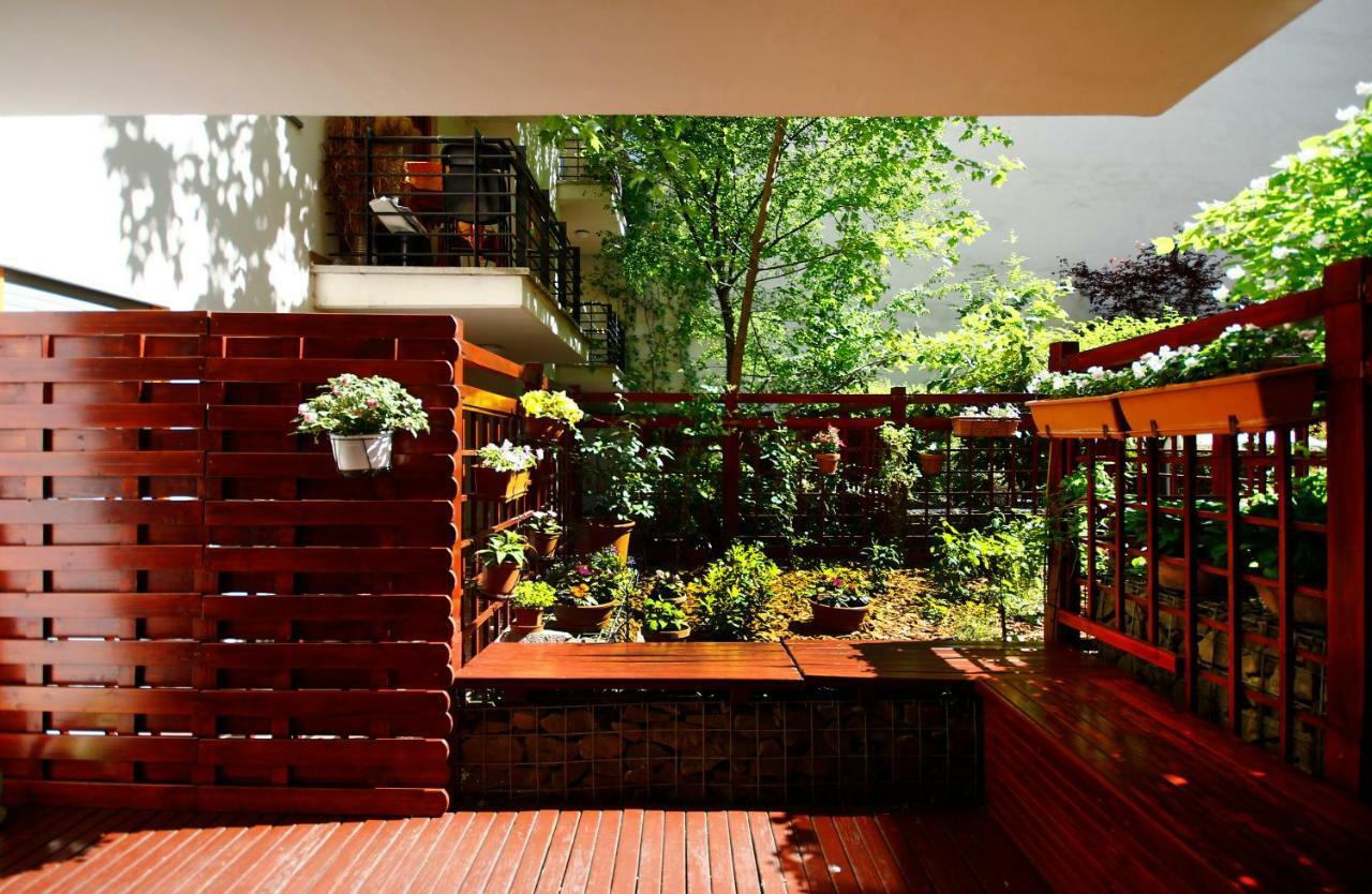 Apartmán Downtown Garden Isle In Urban Style-Free Parking Budapešť Exteriér fotografie