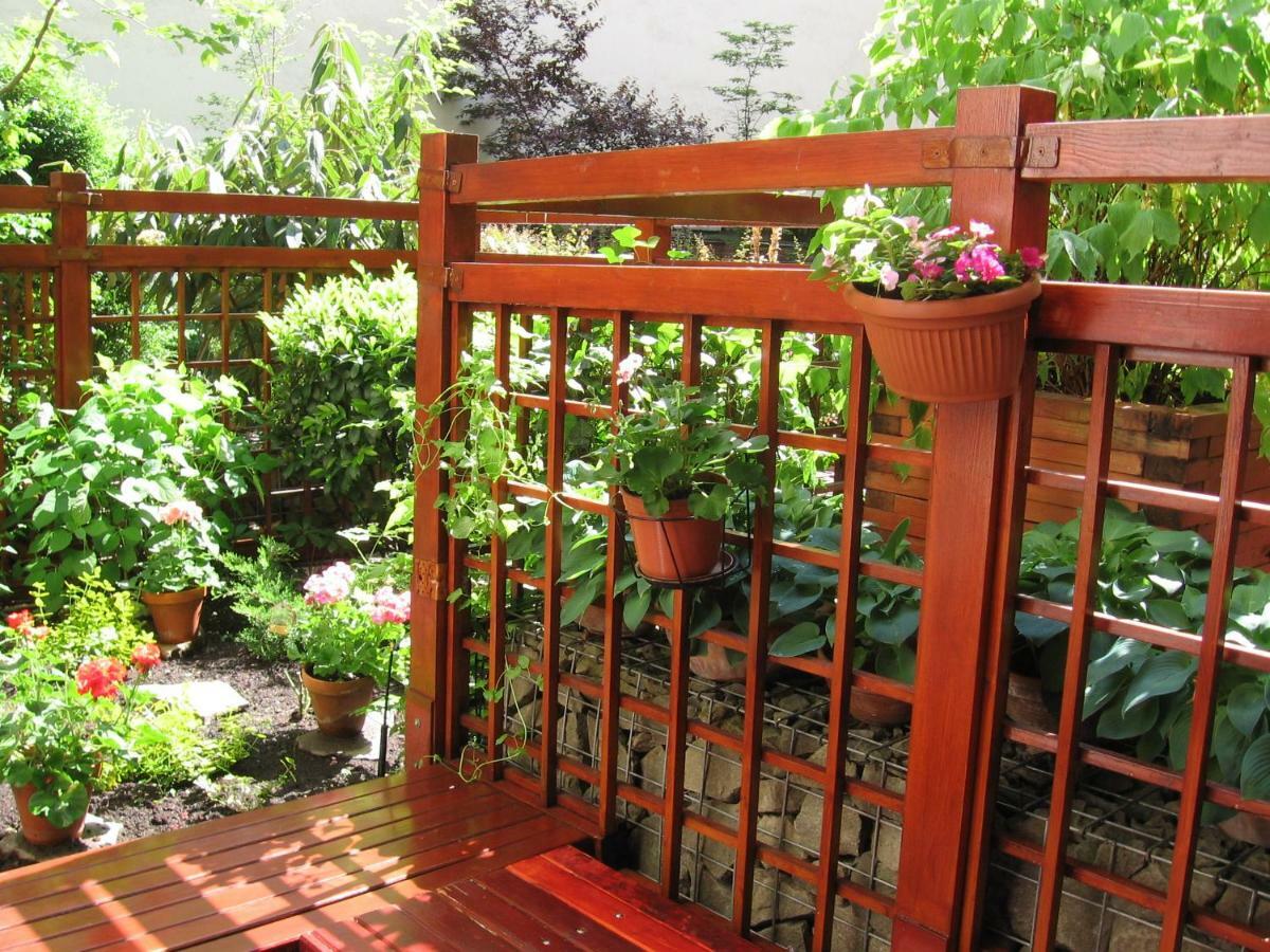 Apartmán Downtown Garden Isle In Urban Style-Free Parking Budapešť Exteriér fotografie